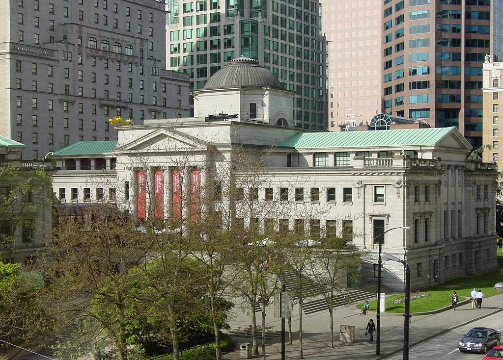 The Vancouver Art Gallery, photographed from the corner of Robson and Howe / photo by Jason Vanderhill via Wikimedia