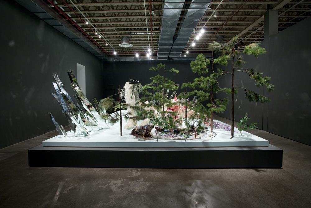 David Altmejd, <em>The Holes, </em>2008<em>. </em>Wood, mirror, glue, plaster, foam, metal wire, epoxy clay, epoxy resin, paint, horse hair, synthetic branches, synthetic flowers, pine cones, glass beads, quartz, quail eggs, glitter and snail shells. Collection National Gallery of Canada. Photo: MOCCA.