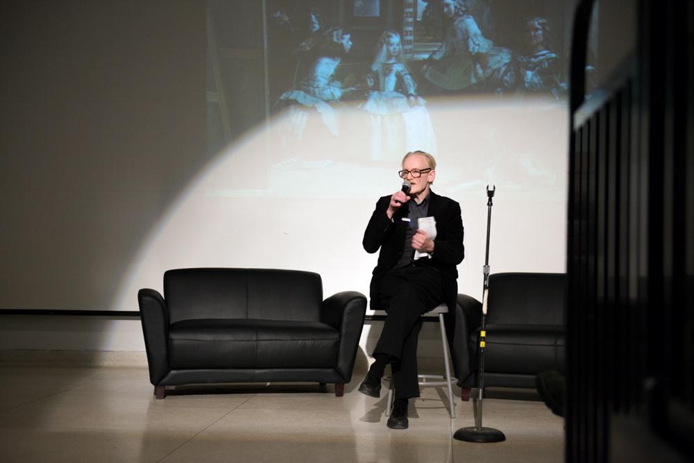 Peter Schjeldahl at a Toronto lecture presented by MOCCA and OCAD University on February 28. Photo: MOCCA.