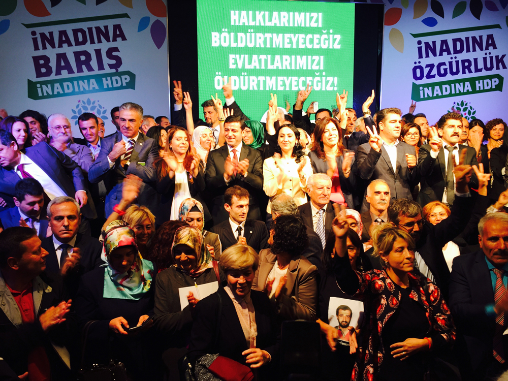 HDP co-leaders announcing the party's manifesto on October 1. Photo: Yıldız Yazıcıoğlu. 