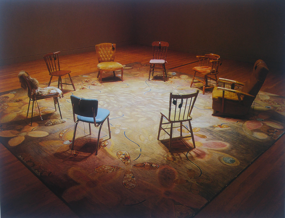 Rebecca Belmore's <em>Mawu-che-hitoowin: A Gathering of People for Any Purpose</em> (1992) was part of the landmark show &ldquo;Land, Spirit, Power&rdquo; at the National Gallery of Canada in 1992. Photo: Louis Joncas. Courtesy National Gallery of Canada.