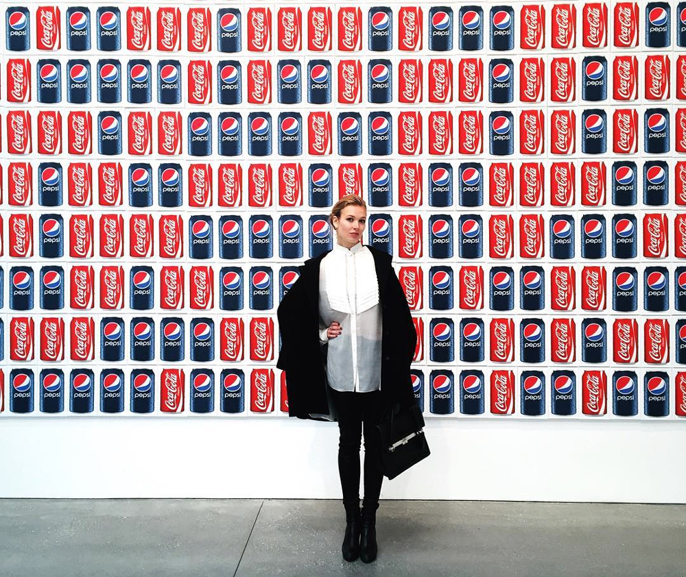 Elena Soboleva’s Instagram photo with Jonathan Horowitz’s <em>Coke/Pepsi (286 Cans)</em> (2012), at the Brant Foundation. 