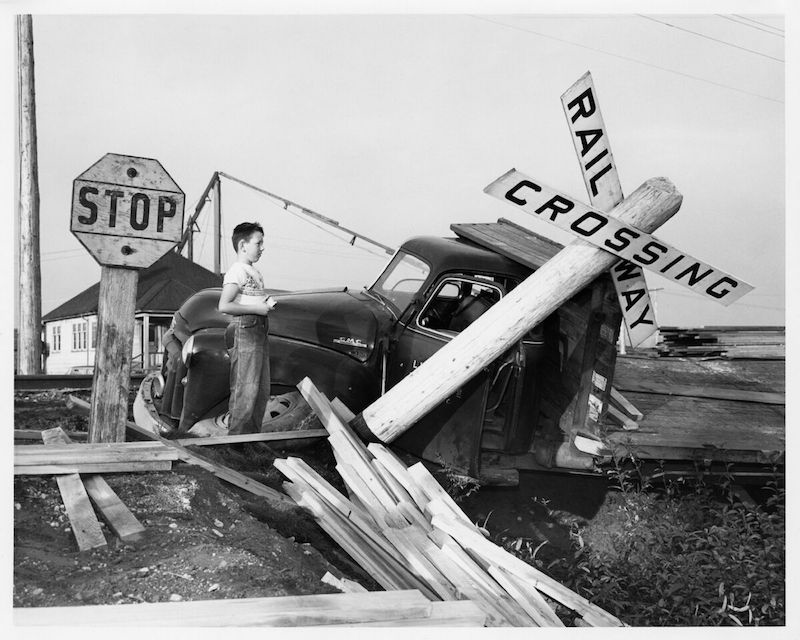 Unknown photographer (collision), 1955. Archives of the artist. Courtesy CNW Group/National Gallery of Canada.
