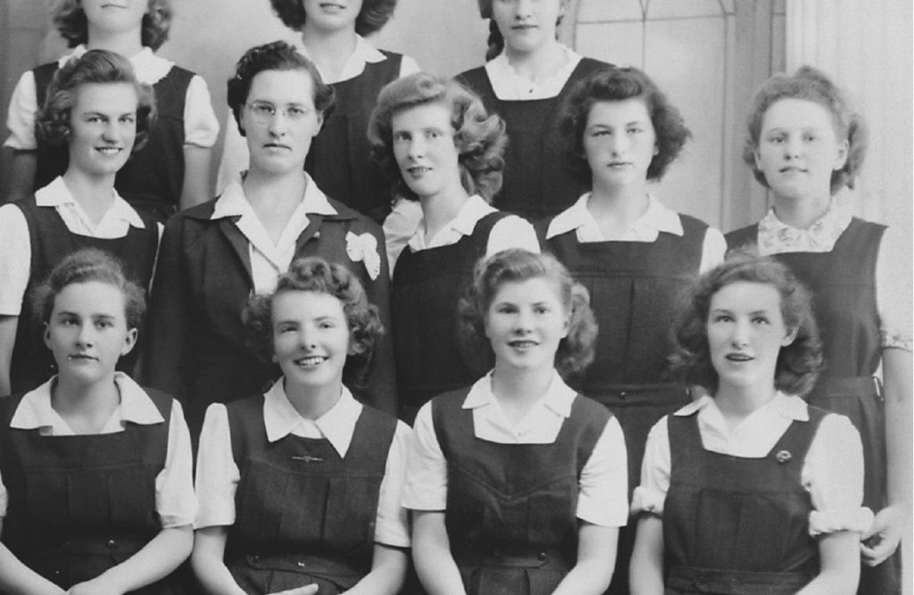 Gathie Falk, seated at lower right, with her Mennonite girls’ group in 1944. Photo: Courtesy the artist and Figure 1.