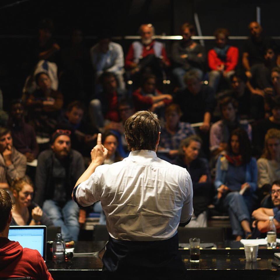 Robert Lepage speaks at an open rehearsal in August 2016. Photo: Facebook.