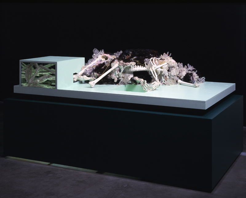 David Altmejd, <em>The Lovers</em>, 2004. Plaster, resin, paint, synthetic hair, jewelry, glitter, wood, lighting system, Plexiglas and mirror, 1.14m x 2.28m x 137.16cm. 