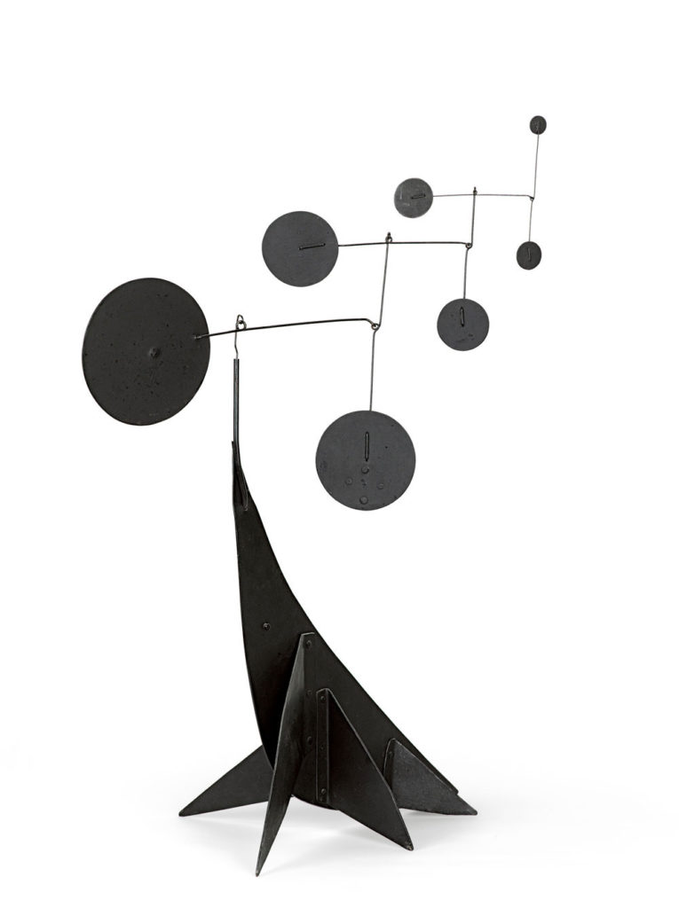 Alexander Calder, <em> Performing Seal</em>, 1950. Sheet metal, paint and steel wire. Museum of Contemporary Art Chicago, Leonard and Ruth Horwich Family Loan. Photo: Nathan Keay, courtesy MCA Chicago. © 2018 Calder Foundation, New York / Artists Rights Society (ARS), New York / SOCAN, Montreal. 