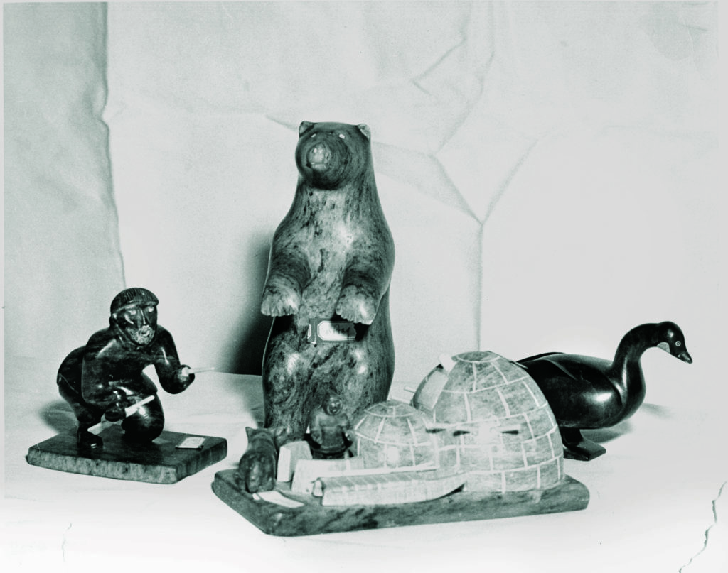 Sculptures by unidentified Inuit artists at the Mountain Sanatorium in Hamilton, ca. 1950–69. Courtesy the Archives of Hamilton Health Sciences and Faculty of Health Sciences, McMaster University.