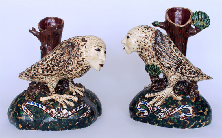 Lindsay Montgomery, <em>Staffordshire Harpies</em>, 2014. Coiled and modelled earthenware, painted with slips, glaze, and over-glaze enamel, 25 x 30 cm and 25 x 35 cm. Photo: Lindsay Montgomery.