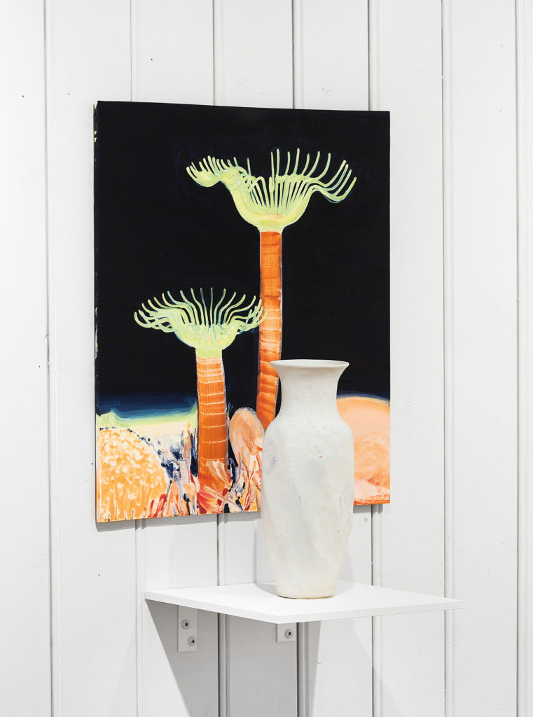 Laura Findlay, <em>Grounds</em>, 2017. Oil on board, shelf and found sandblasted ceramic object, dimensions variable. Courtesy the artist. 