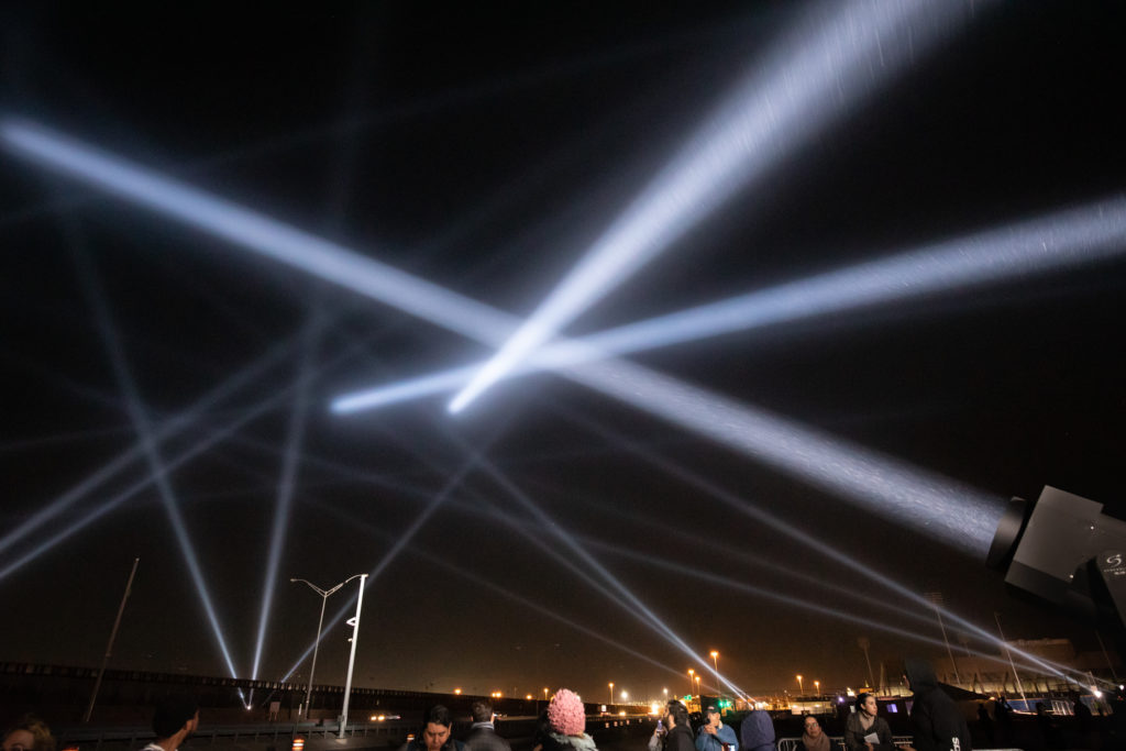 Rafael Lozano-Hemmer, <em>Border Tuner</em>, 2019. Photo: Mariana Yañez.