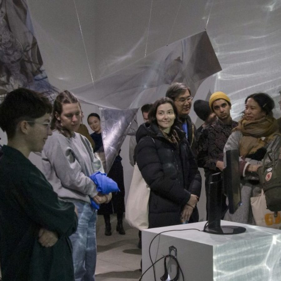Xuan Ye & Wenxin Zhang, “filling the Klein bottle (y) {,” 2020. Curated by Belinda Kwan. Photography by Natalie Logan.