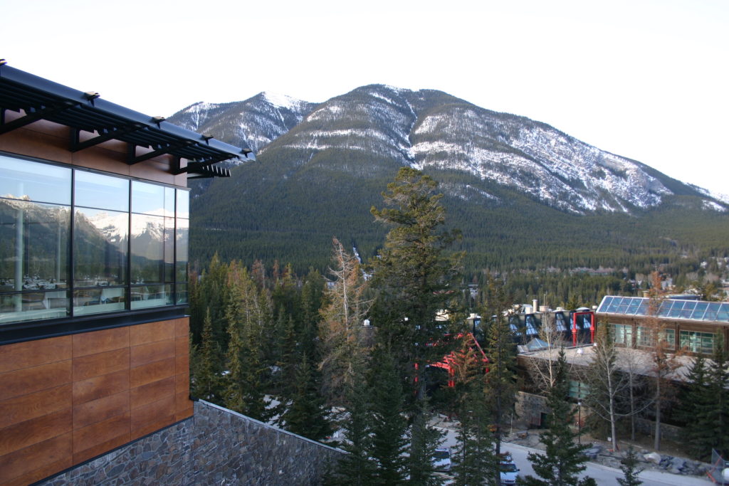 A view of the Banff Centre and surrounding mountains. Photo: <a href="https://www.flickr.com/photos/mastermaq/4471797789">Mack Male</a>. CC BY-SA 2.0.