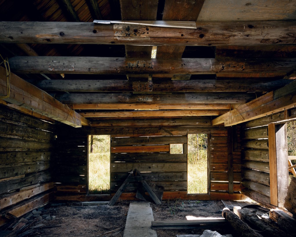 Stan Douglas, <em>Tong Building, Quesnel Forks</em>, 2006. Chromogenic print, 47.7 x 60 cm. Courtesy Vancouver Art Gallery.